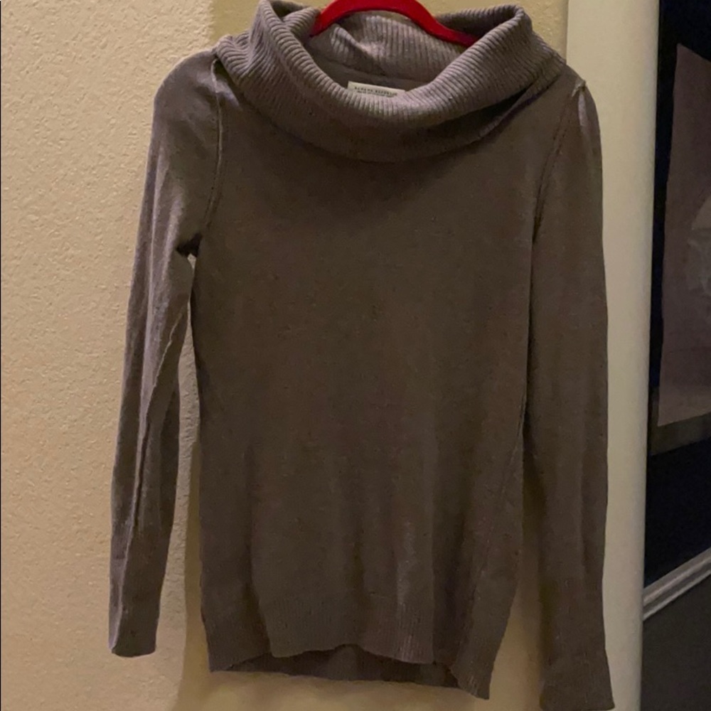 Banana Republic sweater